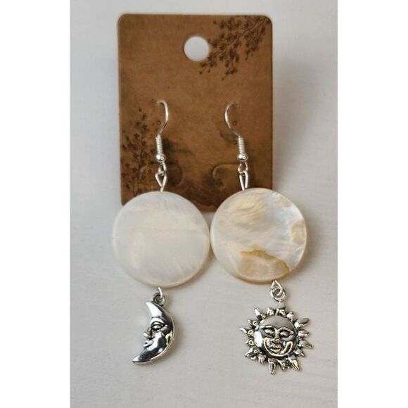 NEW, handmade Sun & Moon Dangle Earrings - Picture 1 of 4